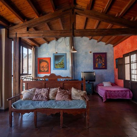 Casa Rural Los Ventanales 阿尔卡拉德尔胡卡尔 外观 照片